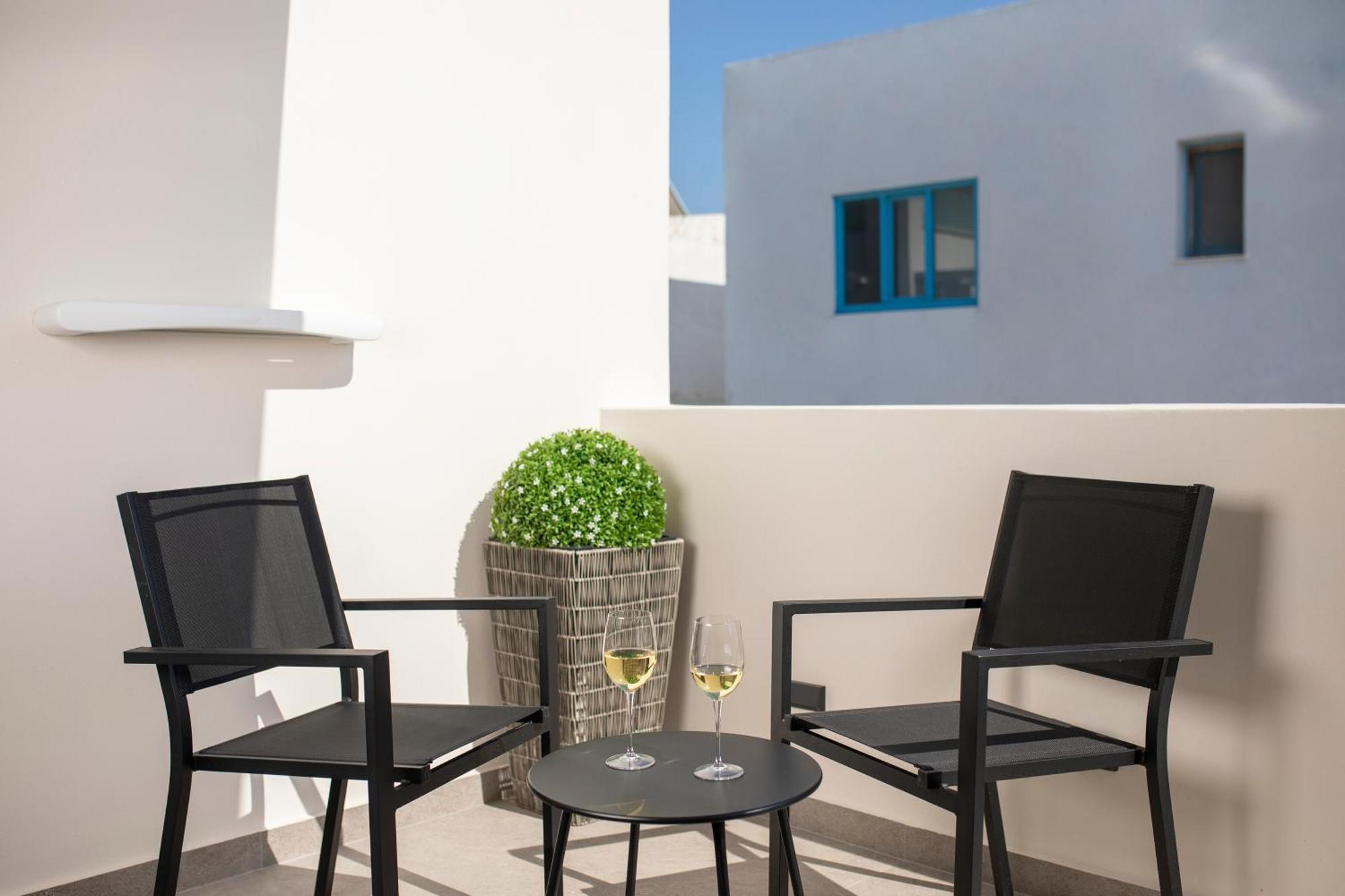 New Villa Katerina - 6 Villas & 6 Private Jacuzzi Emporio (Santorini) Exterior foto